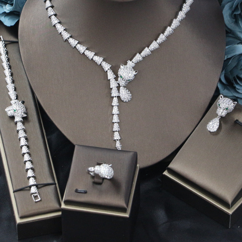 Eye of the Panther Jewelry Set
