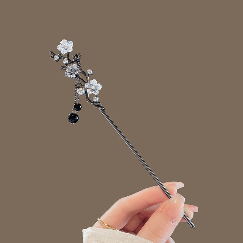 Elegant Vintage Tassel Flower Hairpin